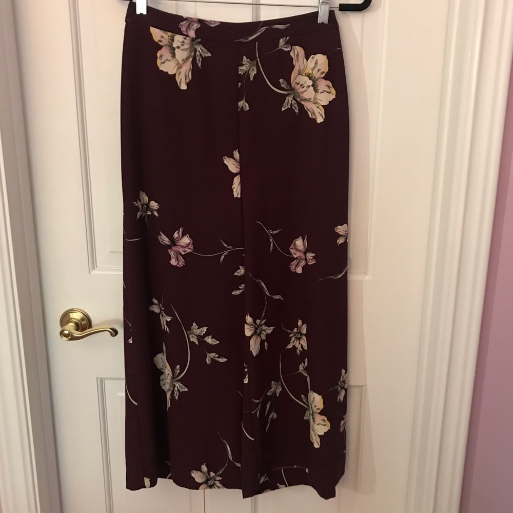 NWT LC Lauren Conrad Cropped Wide Leg Pants